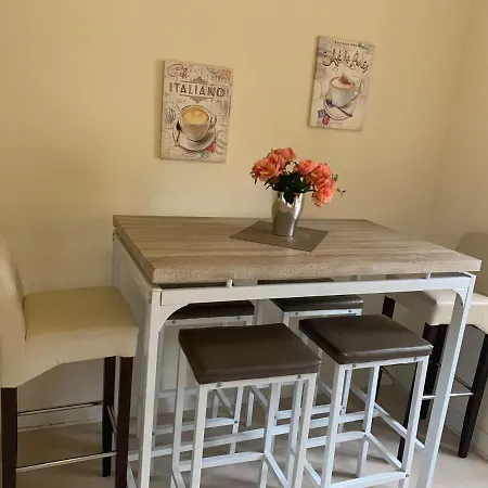 شقة Im Osteiner Hof ماينتس